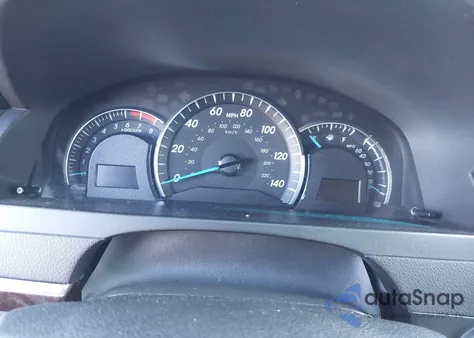 2012 Toyota Camry Xle V6 z USA, uszkodzony, nr VIN 4T1BK1FK2CU508464